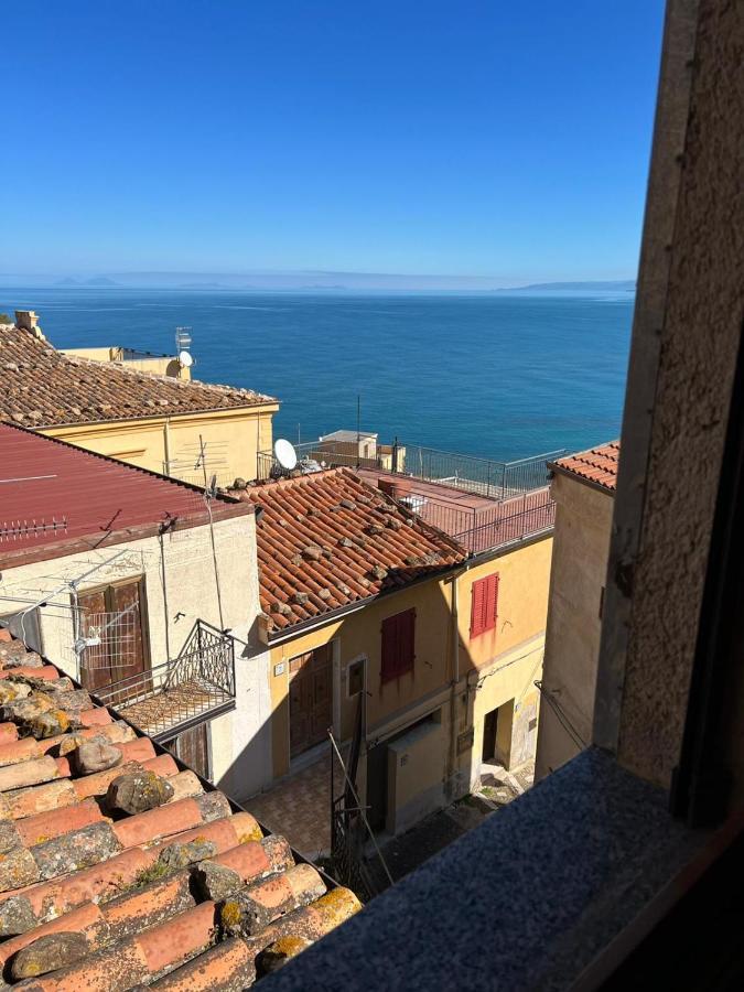 Dal Castello Al Mare Villa Castel di Tusa Bagian luar foto
