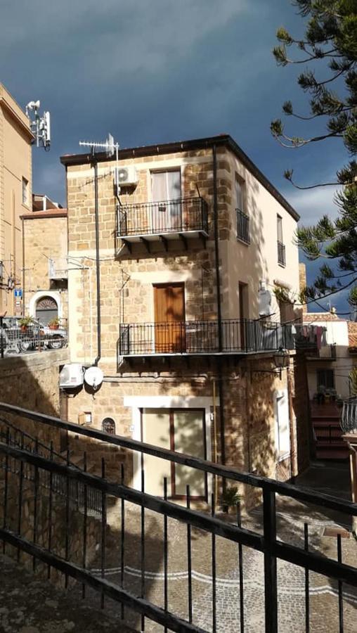 Dal Castello Al Mare Villa Castel di Tusa Bagian luar foto